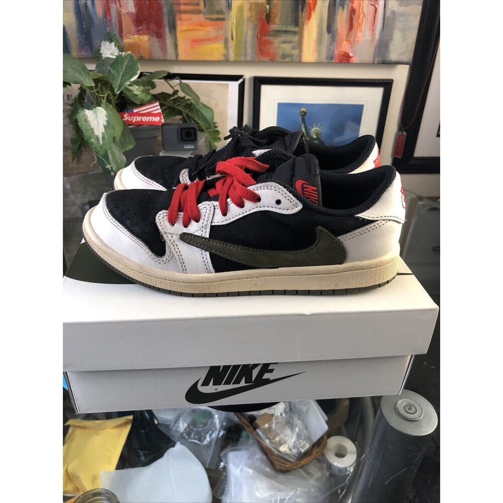 Size 3Y Jordan 1 OG Travis Scott Olive